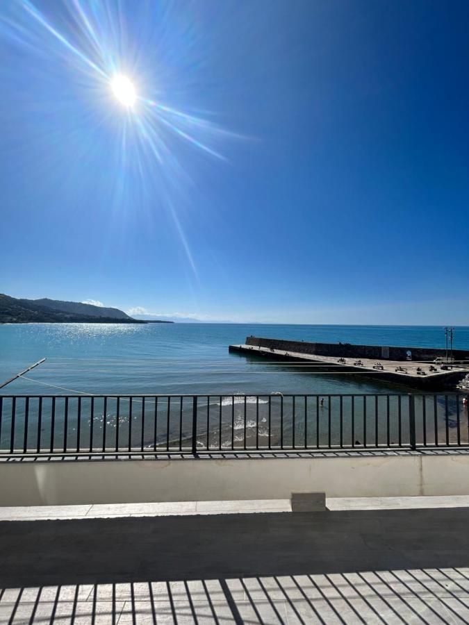 Bed & Breakfast Casa Marina,la Terrazza Sul Mare *